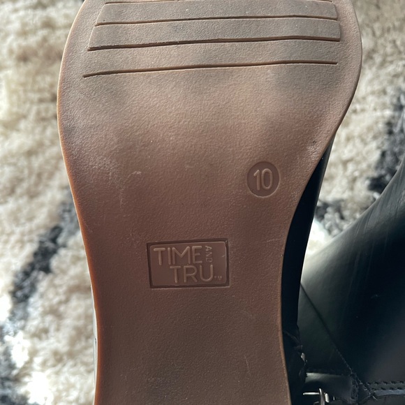 Time and Tru Black Block Heel Ankle Boots - Picture 7 of 7